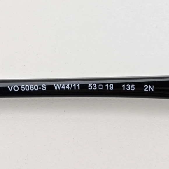 🕶️Vogue VO5060-S W44/11 Sunglasses 53/19 135 /KAB205🕶️ - Picture 3 of 6